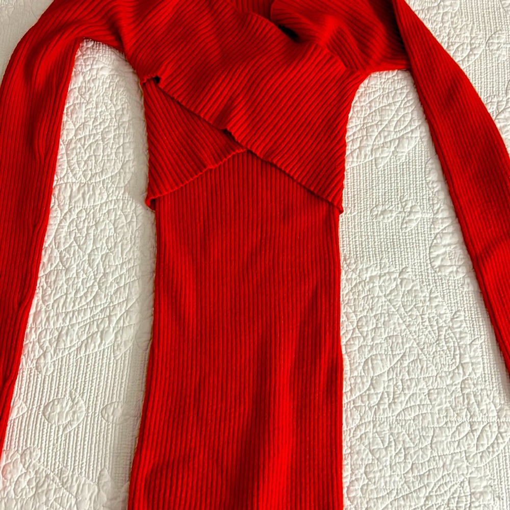 V neck let me in bodycon dress
